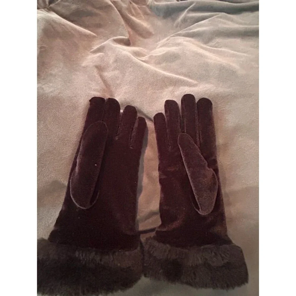Lot of 2 Pairs Women's Black Winter Gloves Genuine Suede Leather Fur Trim Velvet